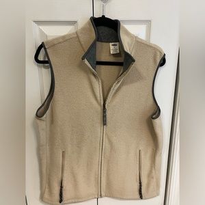 Old Navy Fleece Vest. Size XL. Khaki Color.